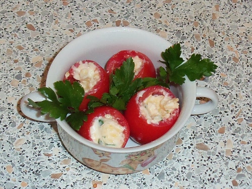 фаршированные помидоры 2
